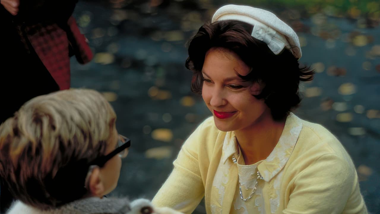 Simon Birch still 6