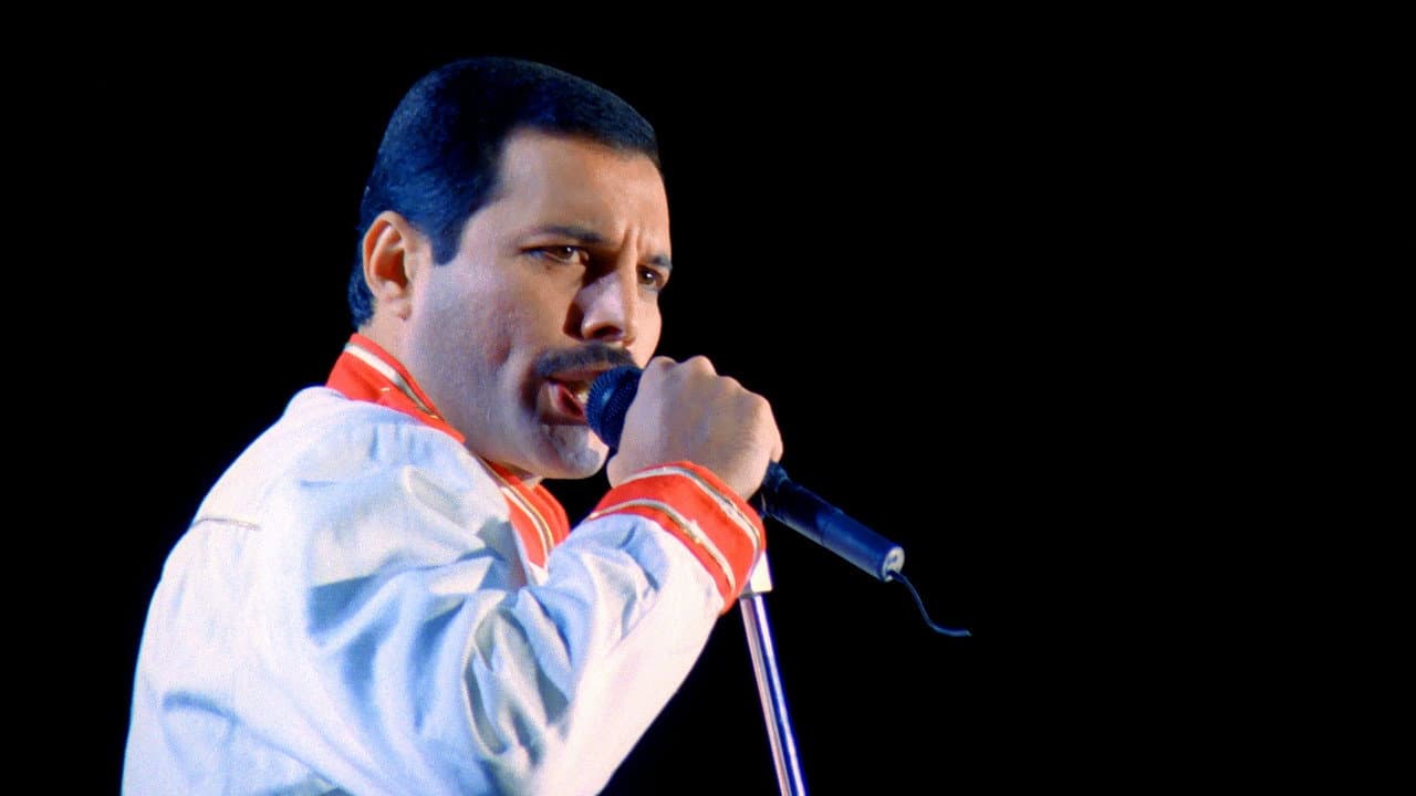 Queen: Live in Budapest still 4