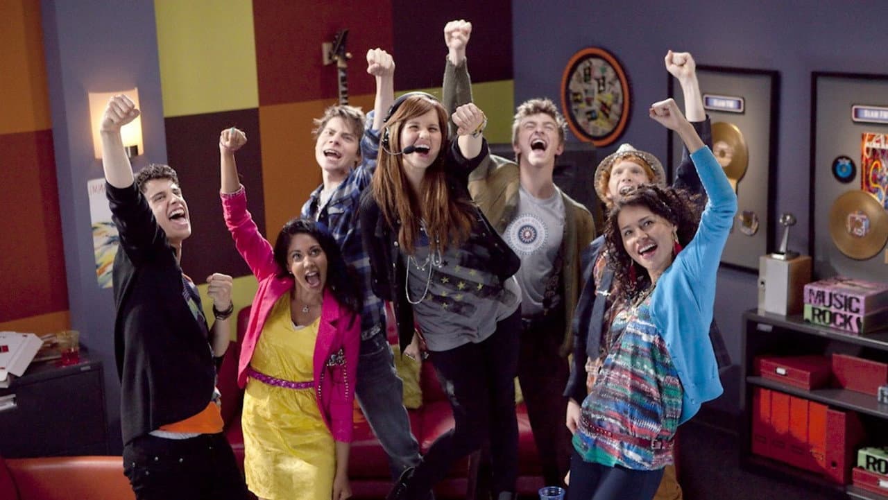 Radio Rebel still 7