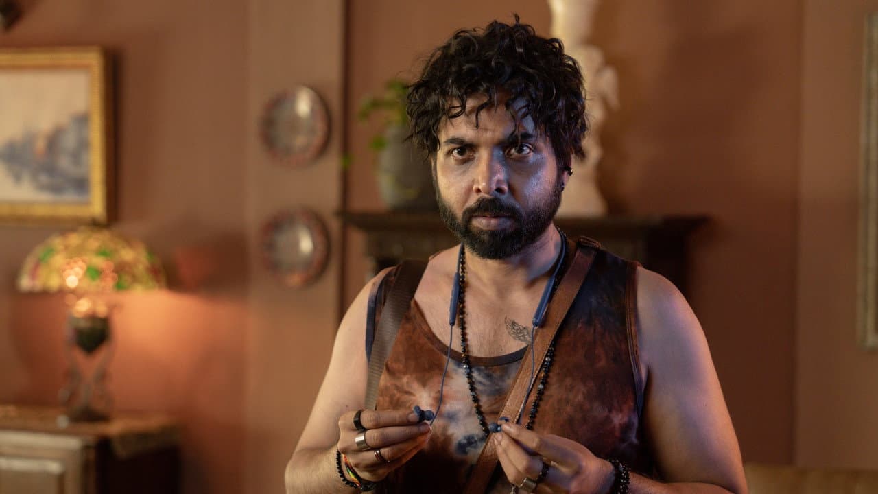 Gandhari Review: Blind Fury Meets Bollywood Thrills still 4