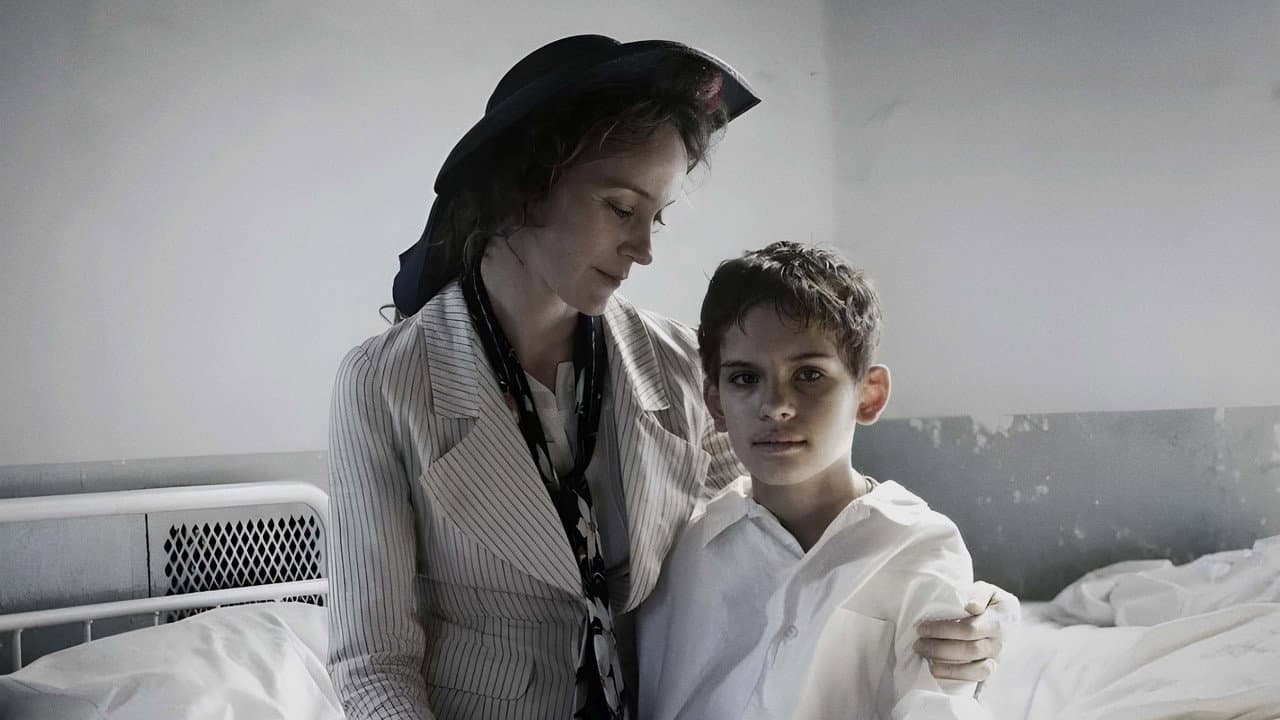 Run Boy Run still 8