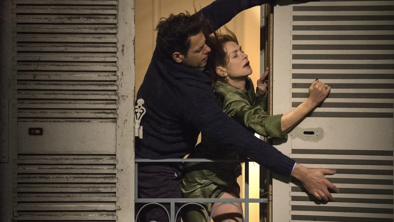 Elle still 1