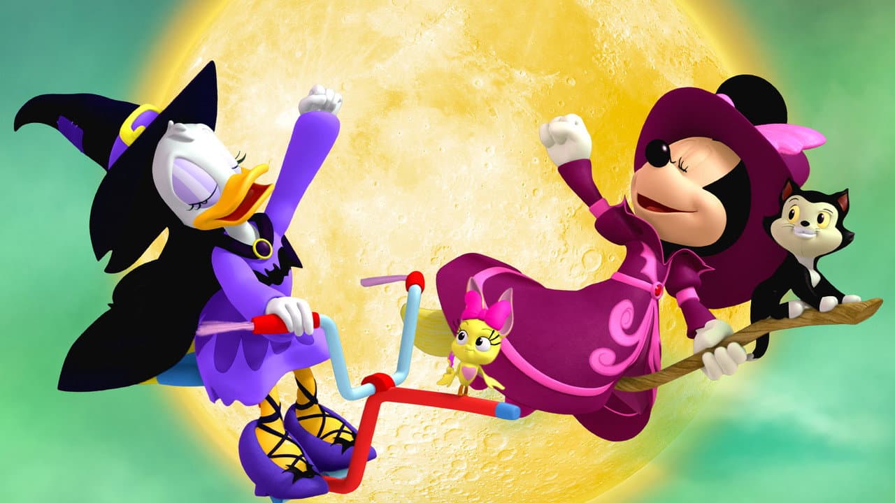 Mickey's Tale of Two Witches still 3