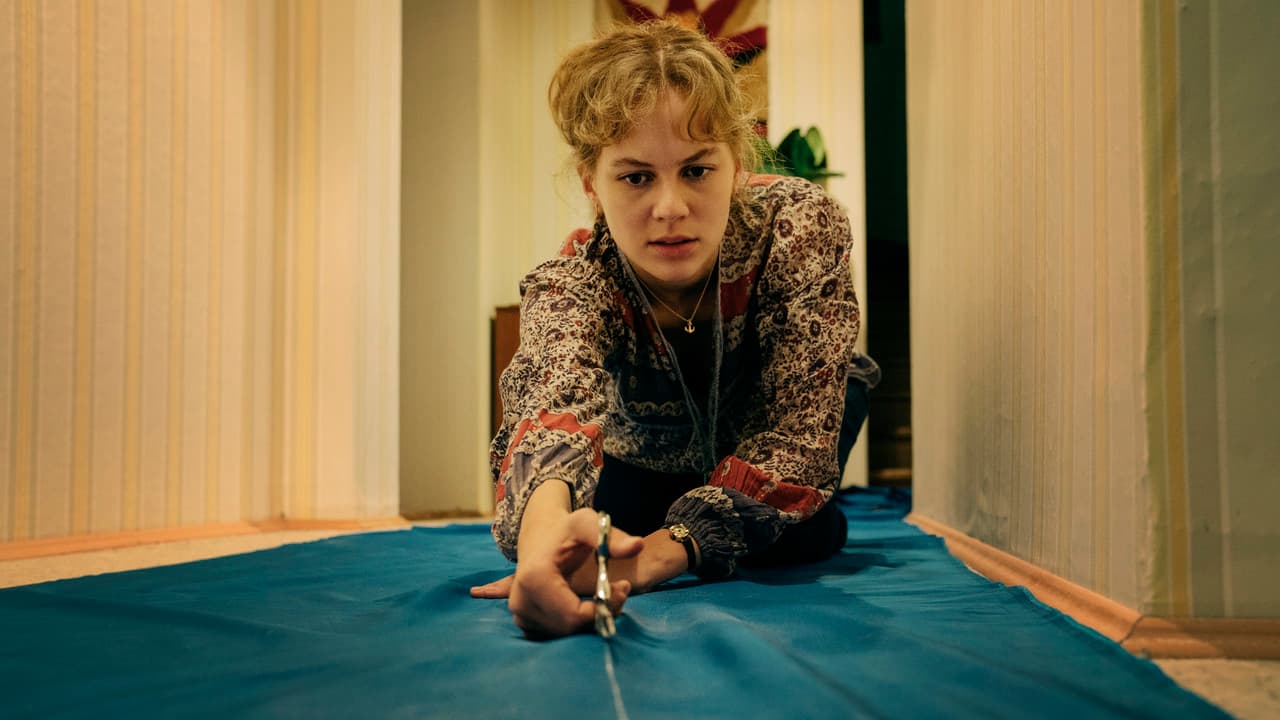 Balloon still 5