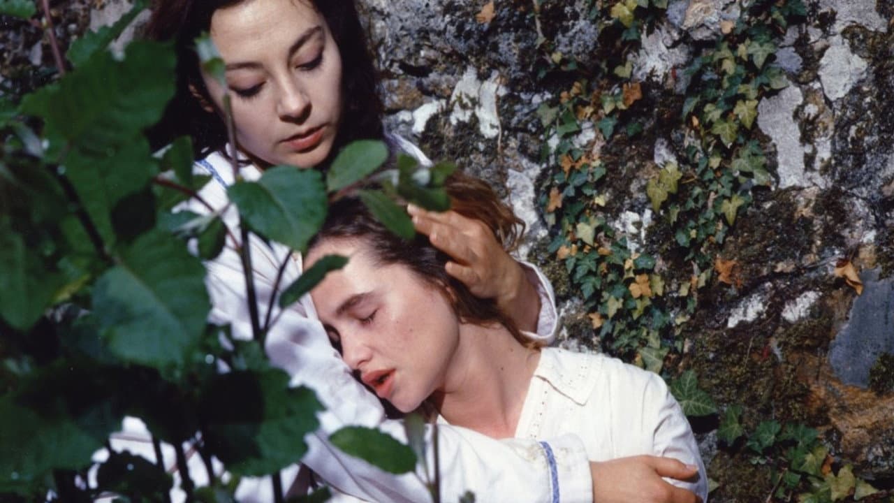 Céline still 1