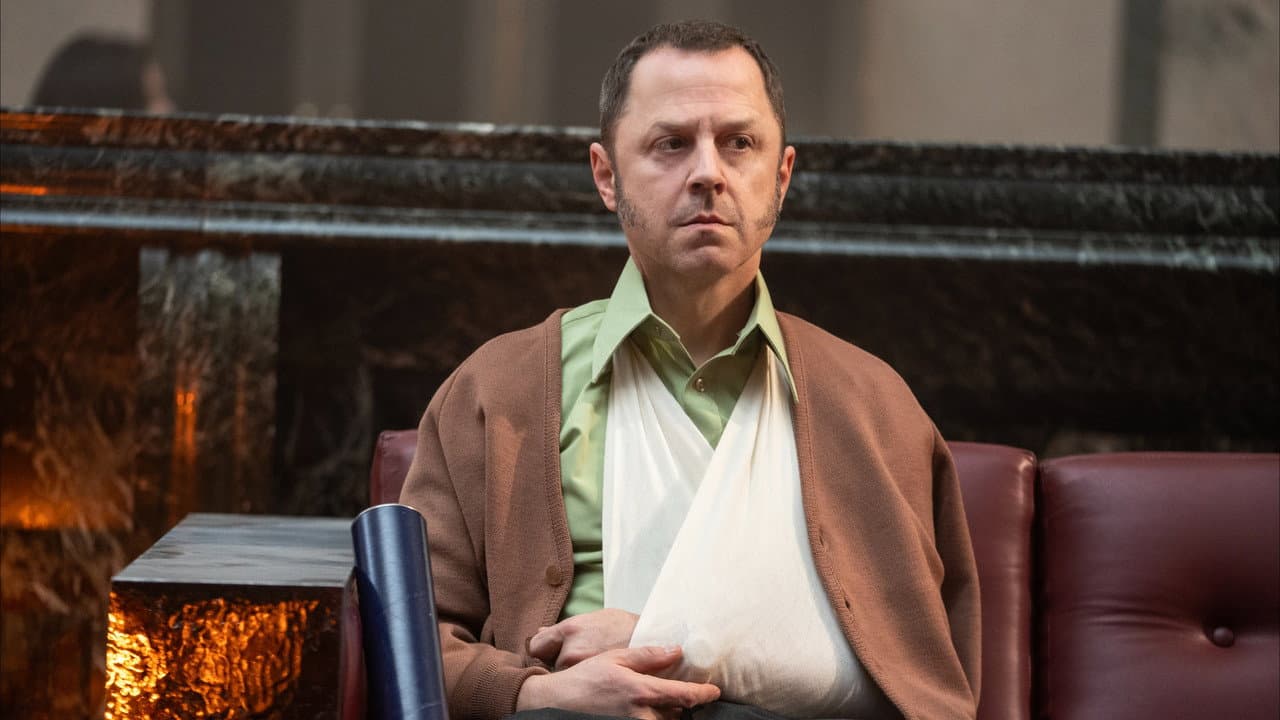 American Hostage Review: Jon Hamm Anchors MGM+ True-Crime still 8