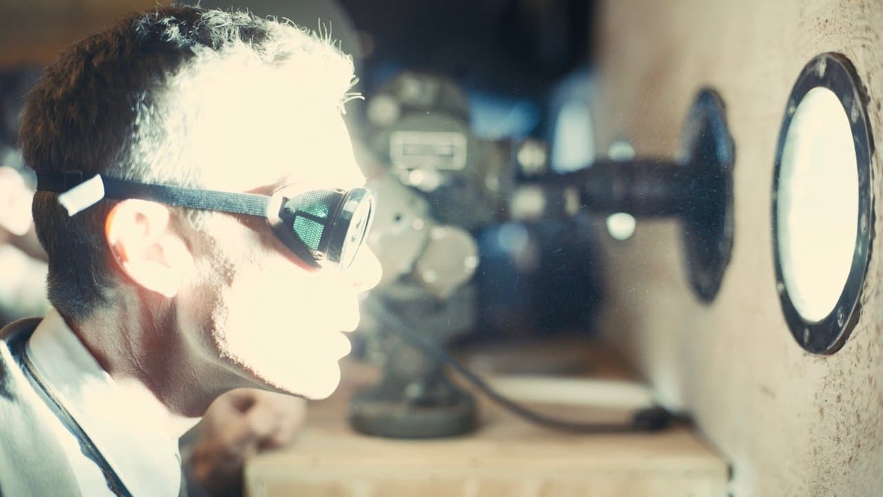 Oppenheimer still 6
