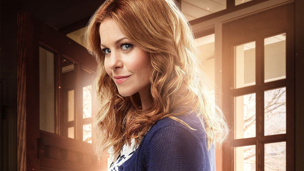 Three Bedrooms, One Corpse: An Aurora Teagarden Mystery still 1