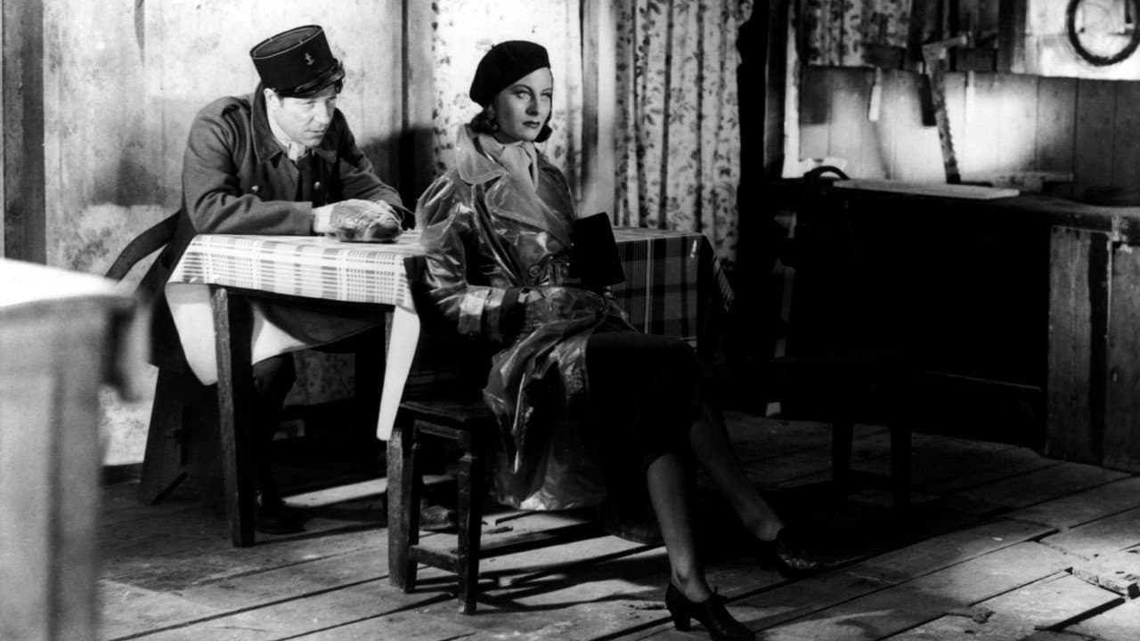 Port of Shadows still 4