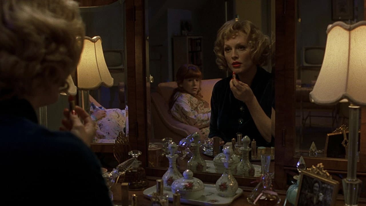 Far from Heaven still 8