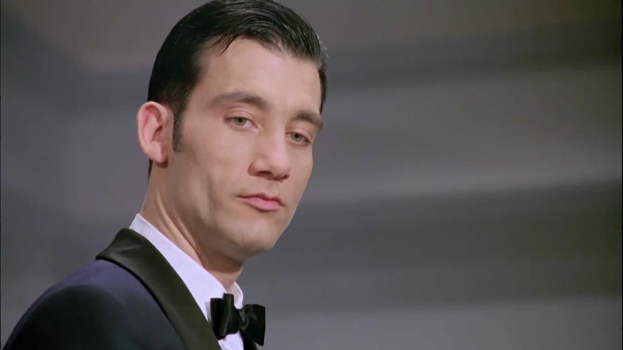 Croupier still 3