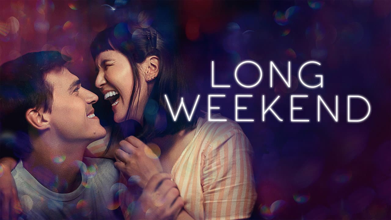 Long Weekend still 4