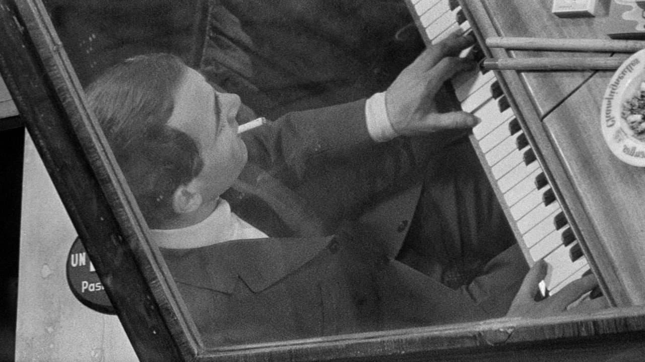 Shoot the Piano Player still 5