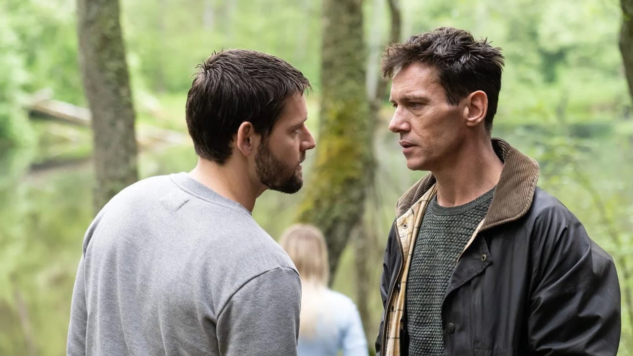 The Good Neighbor still 5