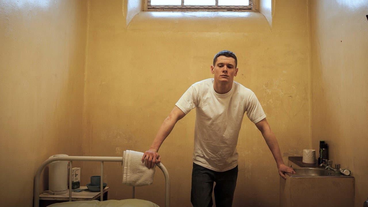 Starred Up still 1