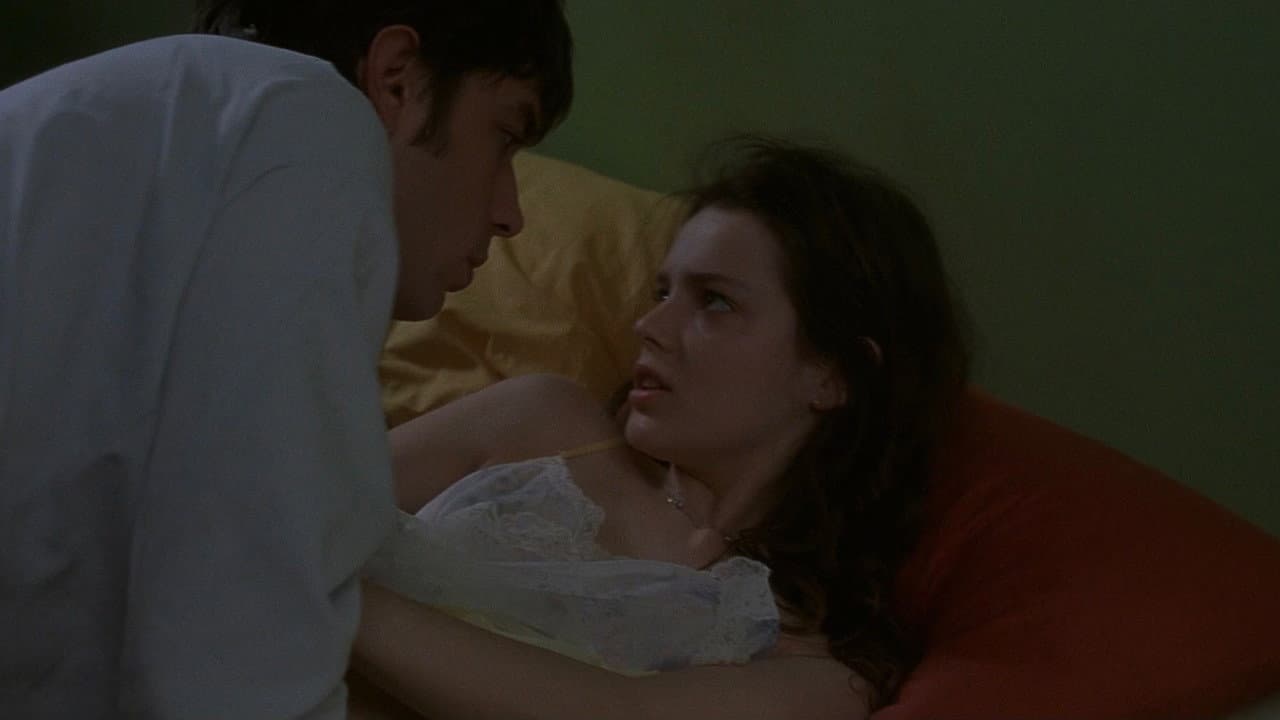 Fat Girl still 7