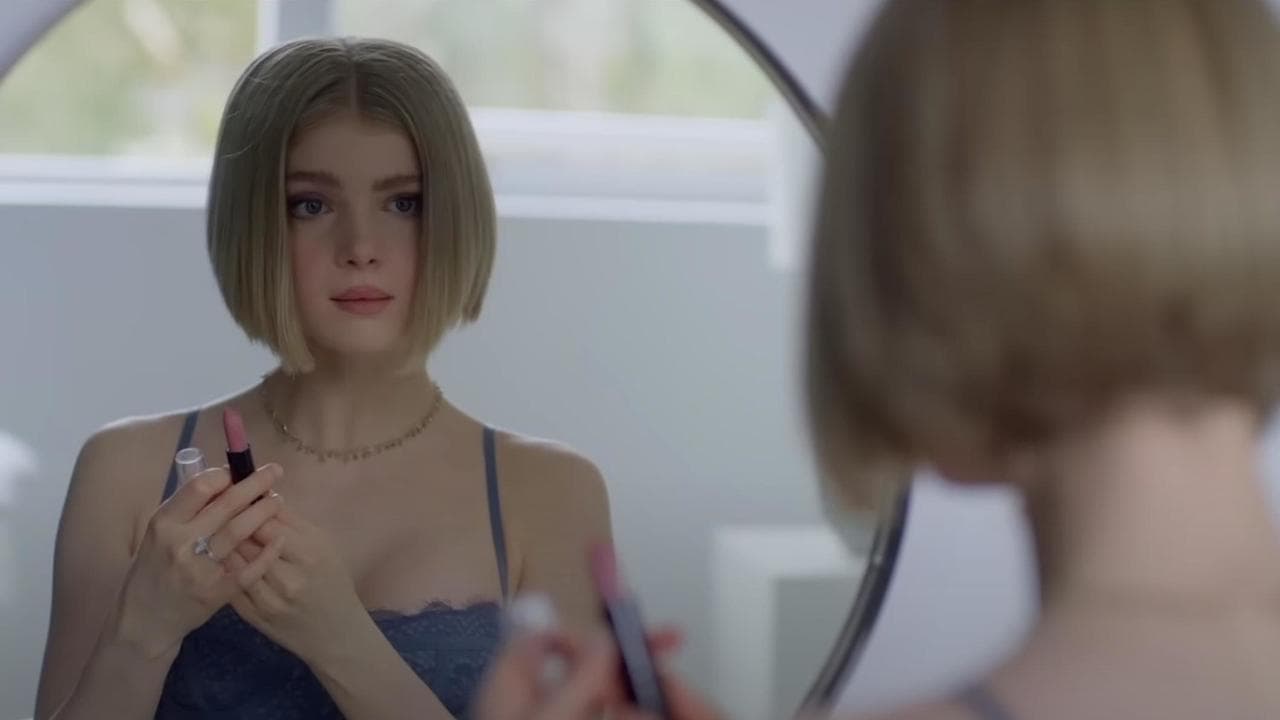 Wifelike still 4