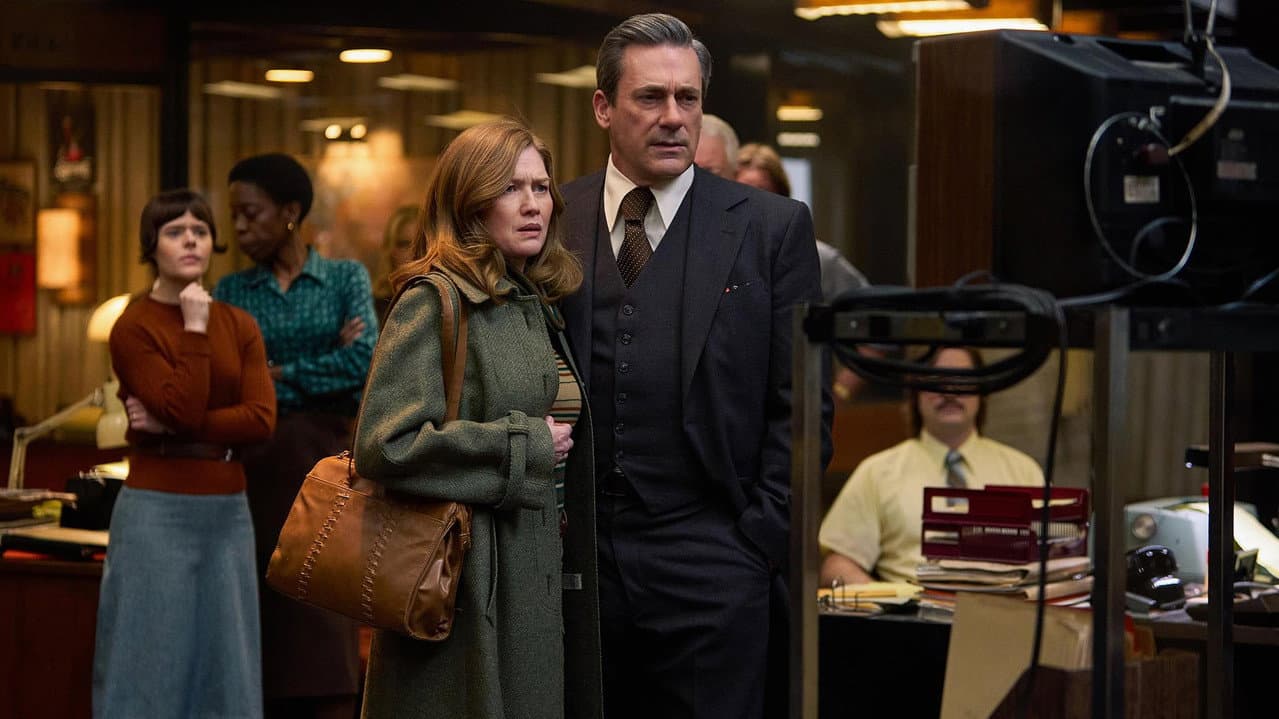 American Hostage Review: Jon Hamm Anchors MGM+ True-Crime still 4