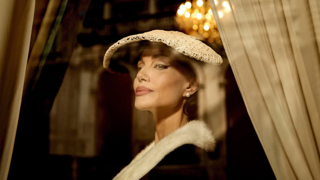 Couture still 7