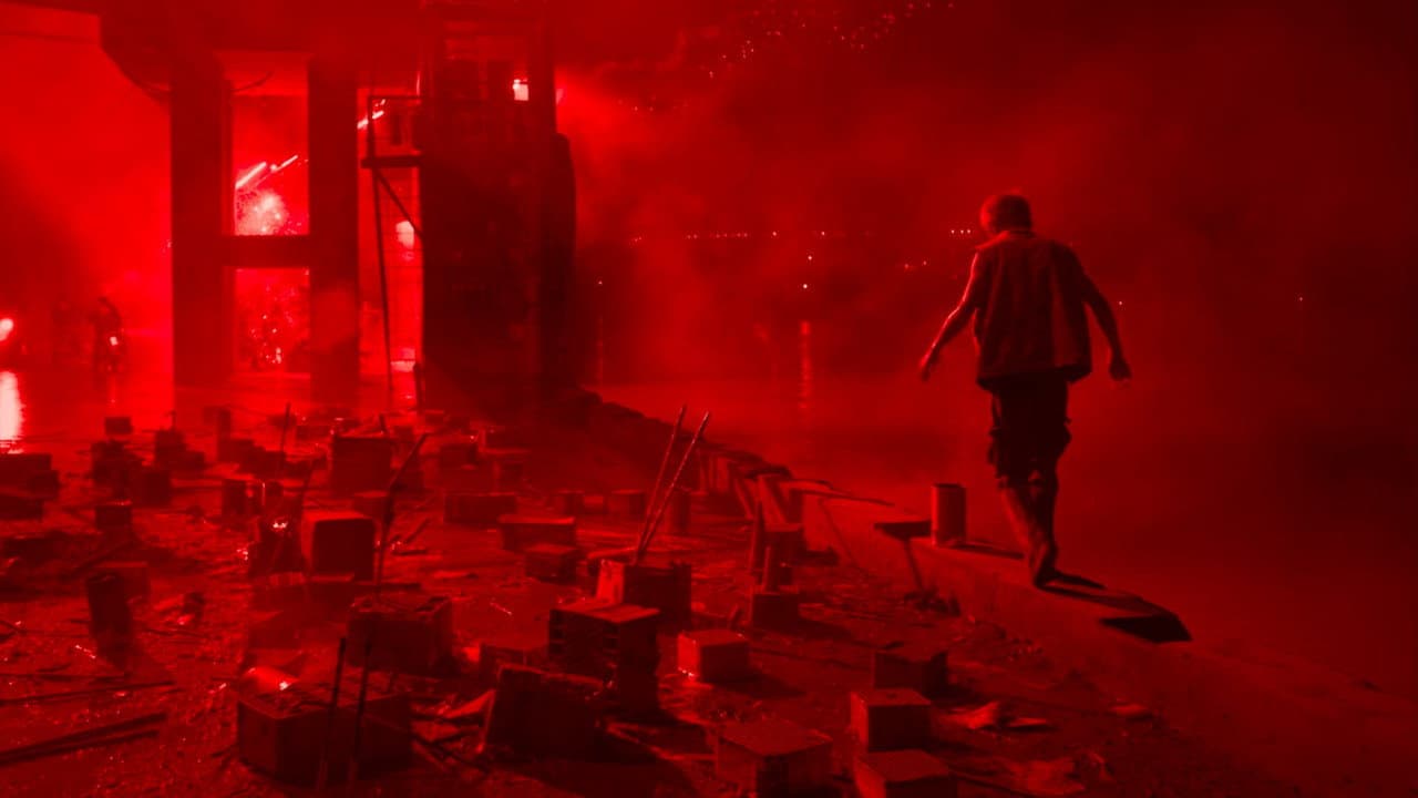 Resurrection still 6