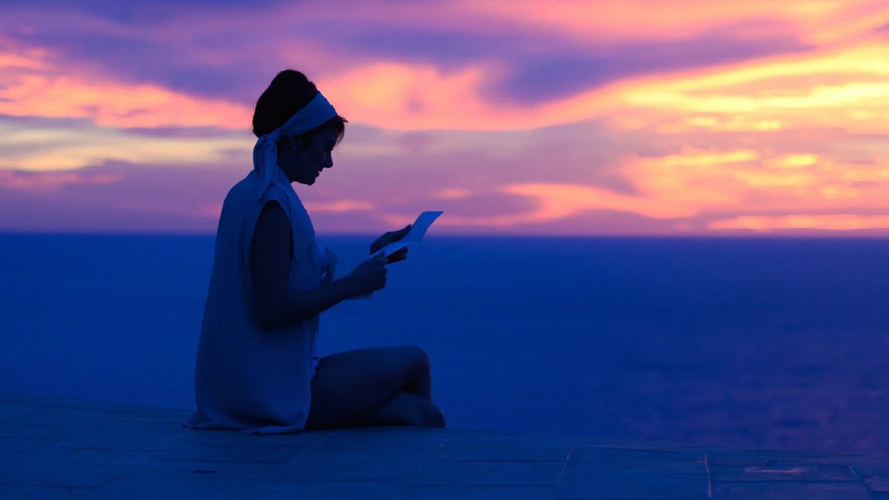 The Last Letter from Your Lover still 3