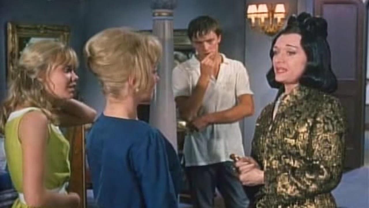 The Moon-Spinners still 5