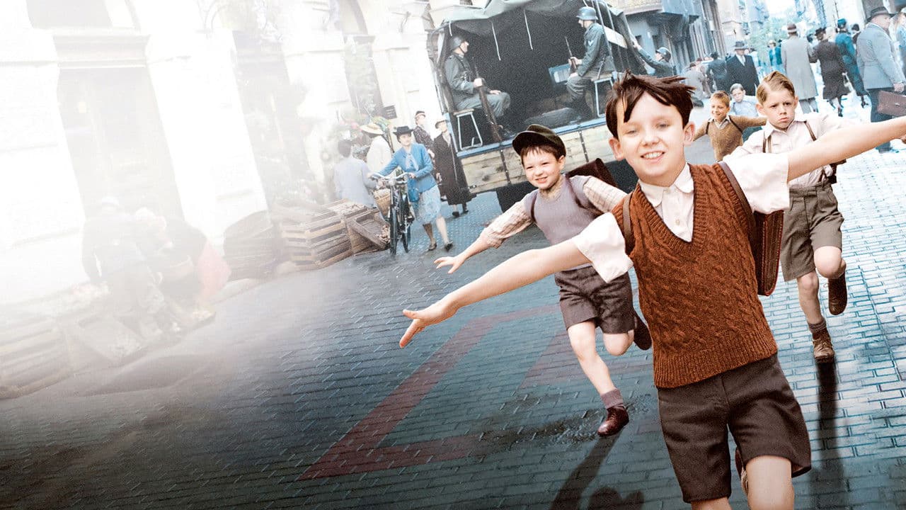 The Boy in the Striped Pyjamas still 6