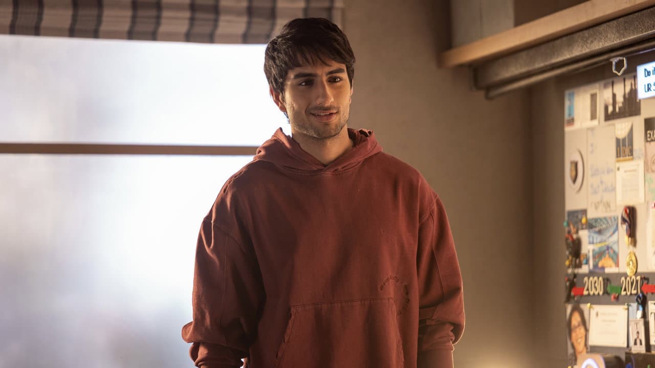 Nadaaniyan still 3