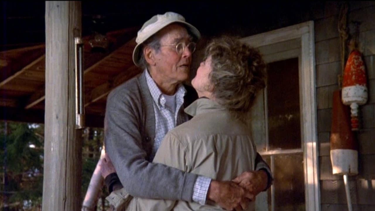 On Golden Pond (1981) - Heartfelt Family Drama still 7