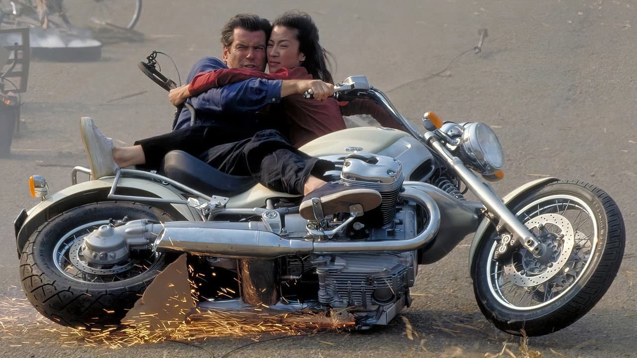 Tomorrow Never Dies still 8