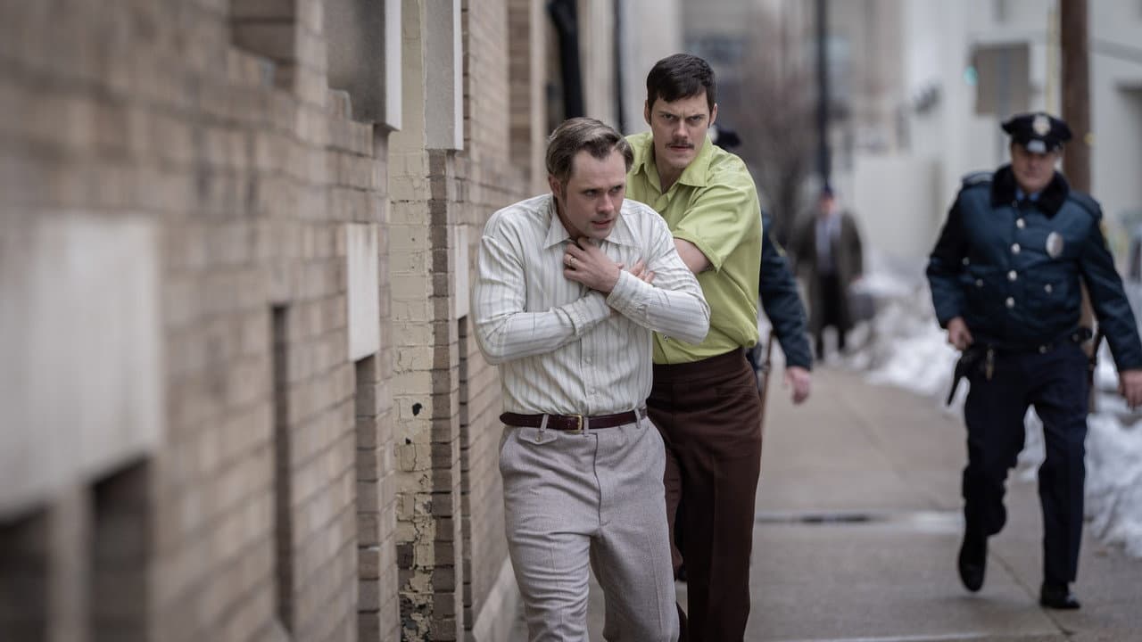 Dead Man's Wire still 4