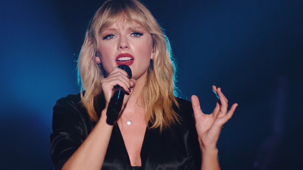 Taylor Swift City of Lover Concert still 6