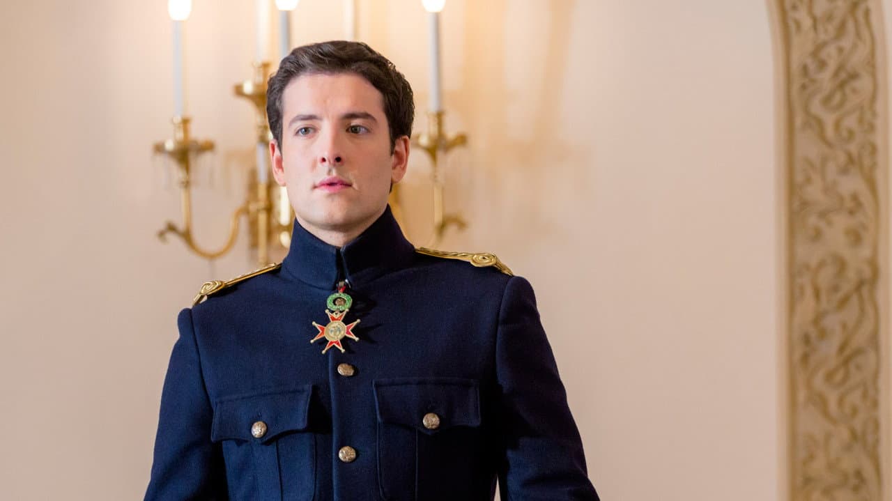 A Royal Winter still 3