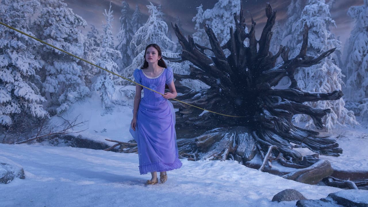 The Nutcracker and the Four Realms still 8