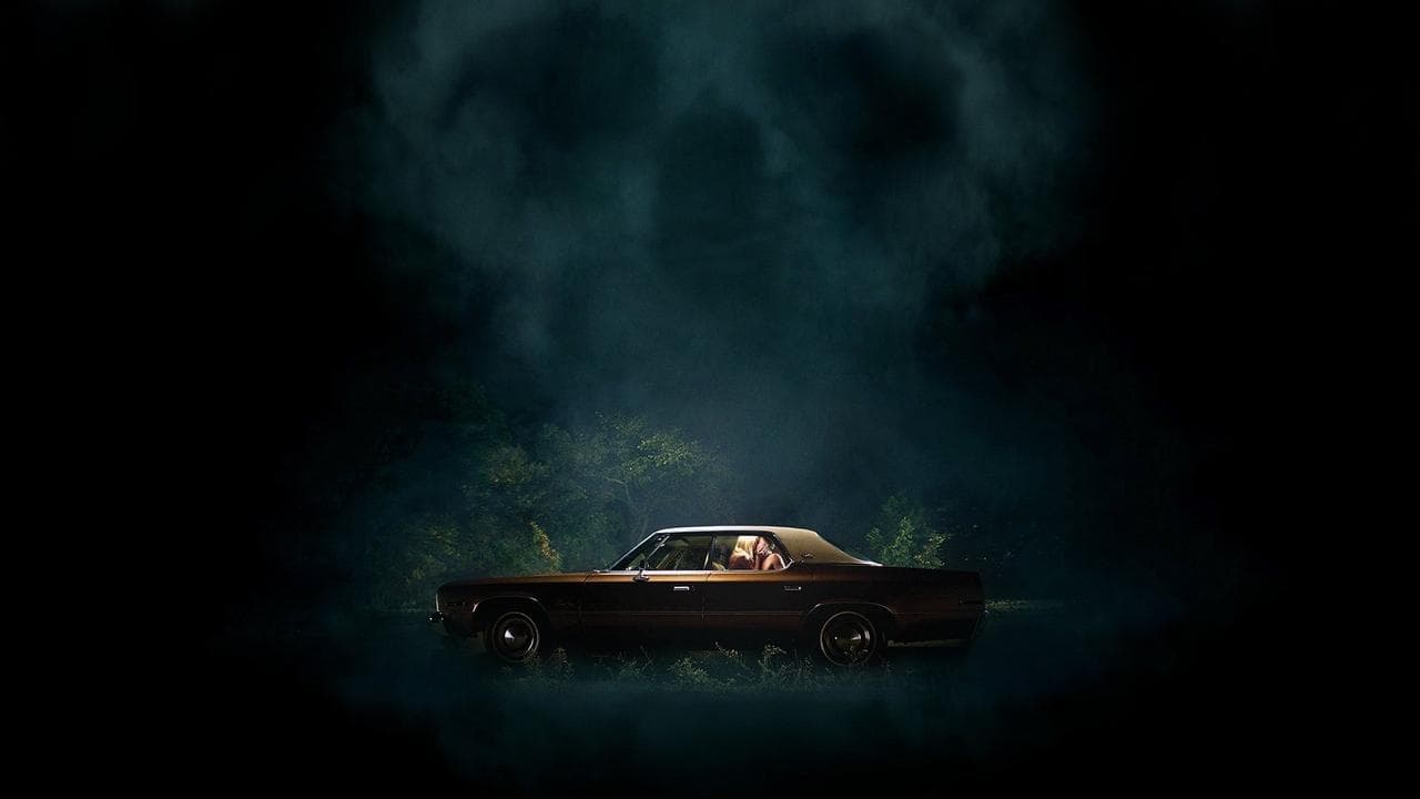 It Follows still 1