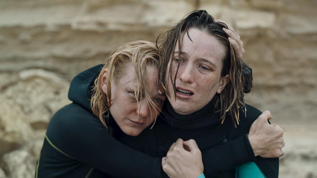 The Dive still 6