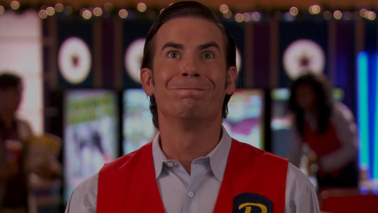 Merry Christmas, Drake & Josh still 5