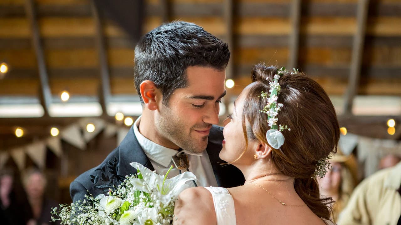 A Country Wedding still 4
