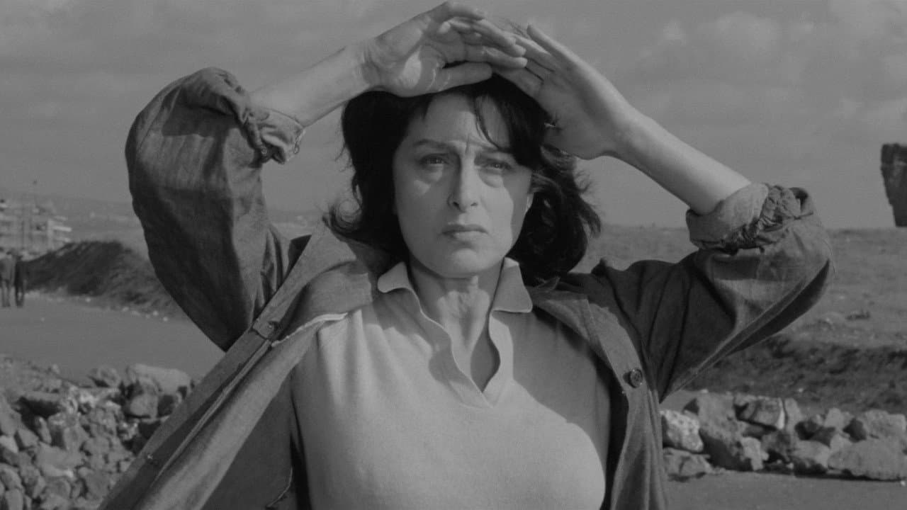 Mamma Roma still 8