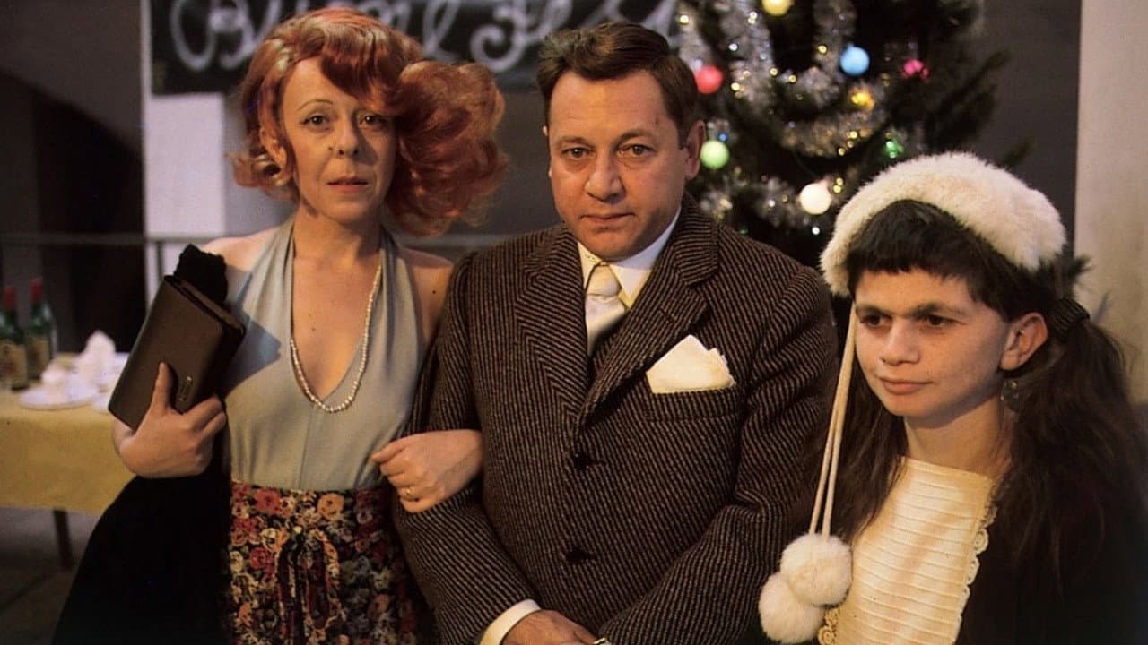 Fantozzi: White Collar Blues still 1