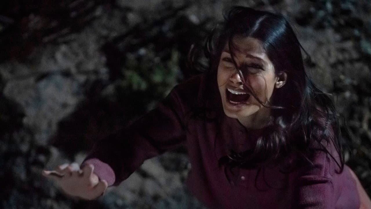 Intrusion still 6