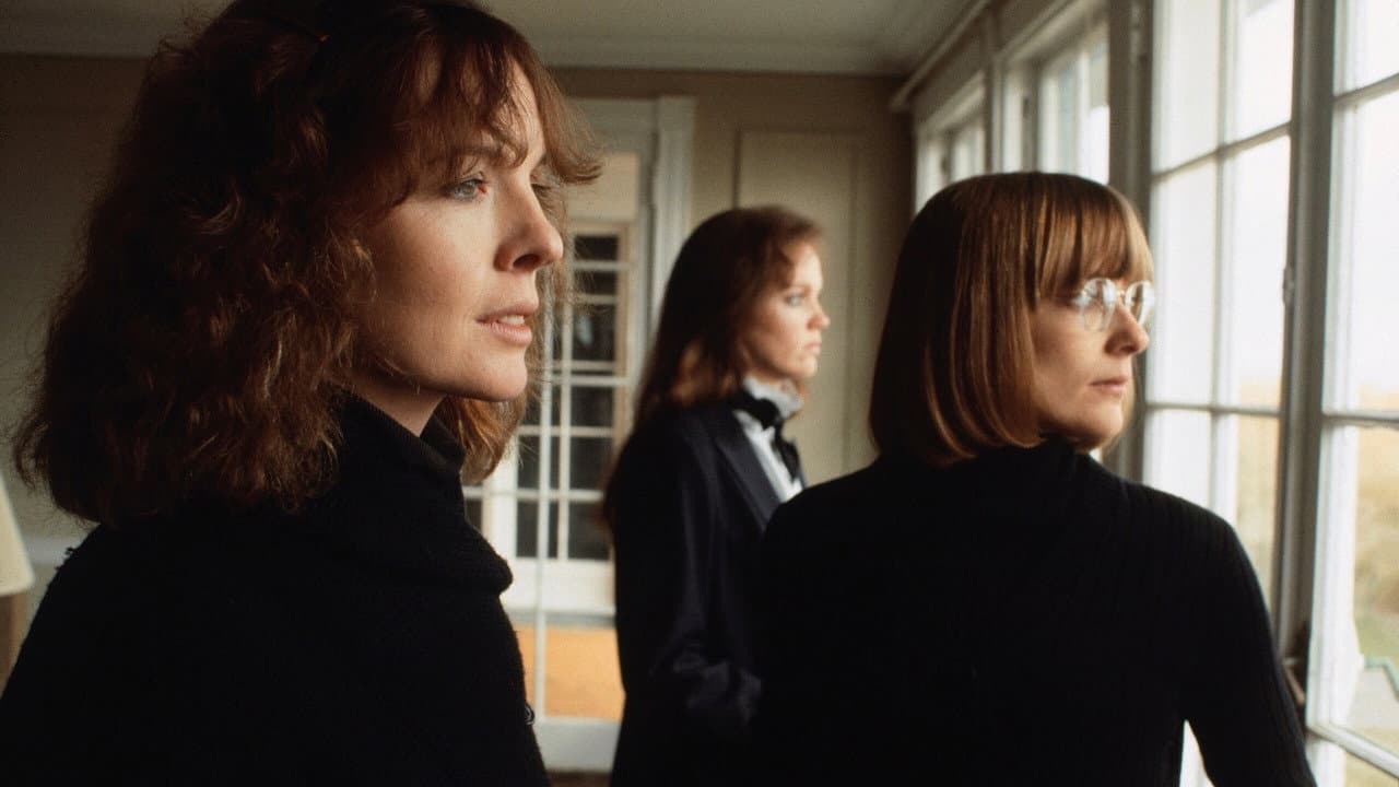 Interiors still 4