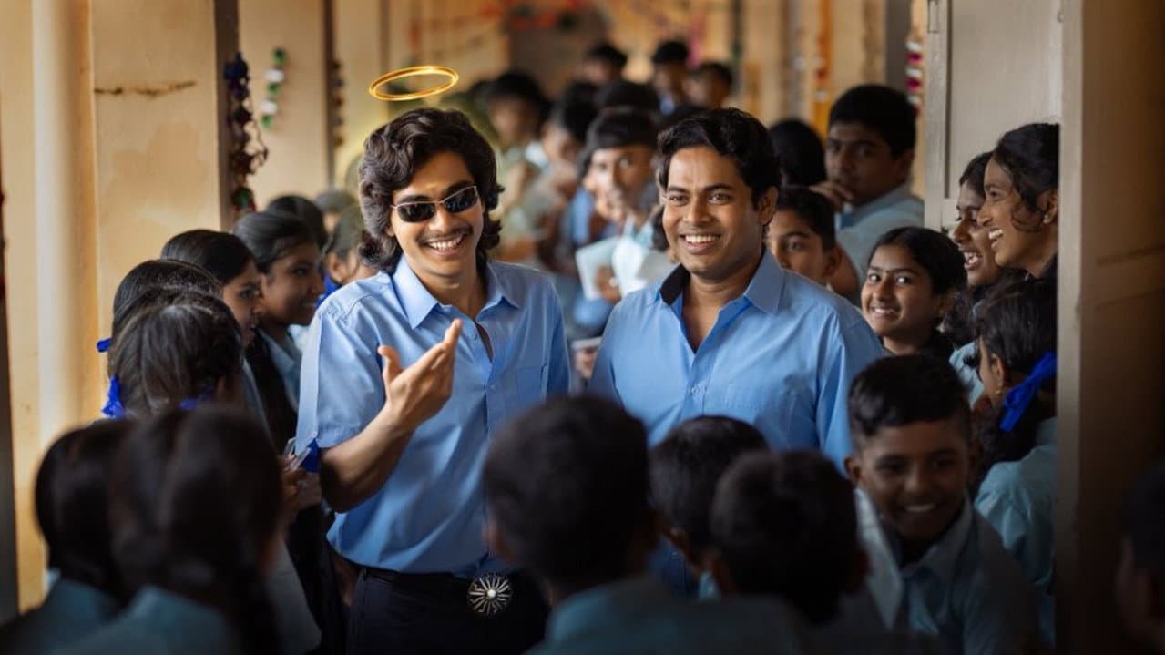 Mollywood Times Review: Laughs & Drama in Malluwood still 4
