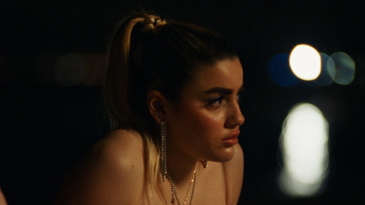 Wild Diamond still 3
