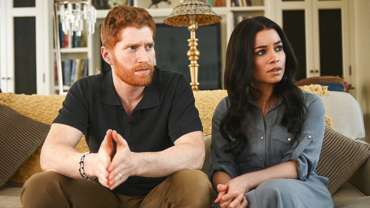 Harry and Meghan: Escaping the Palace still 3