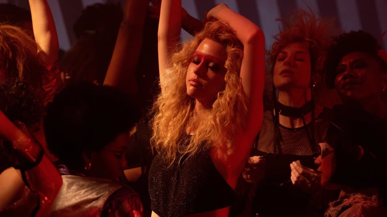MaXXXine still 3