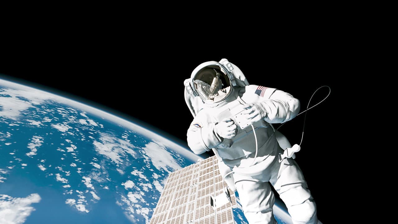 Space Station 3D still 2