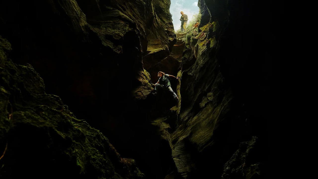 Apex still 3