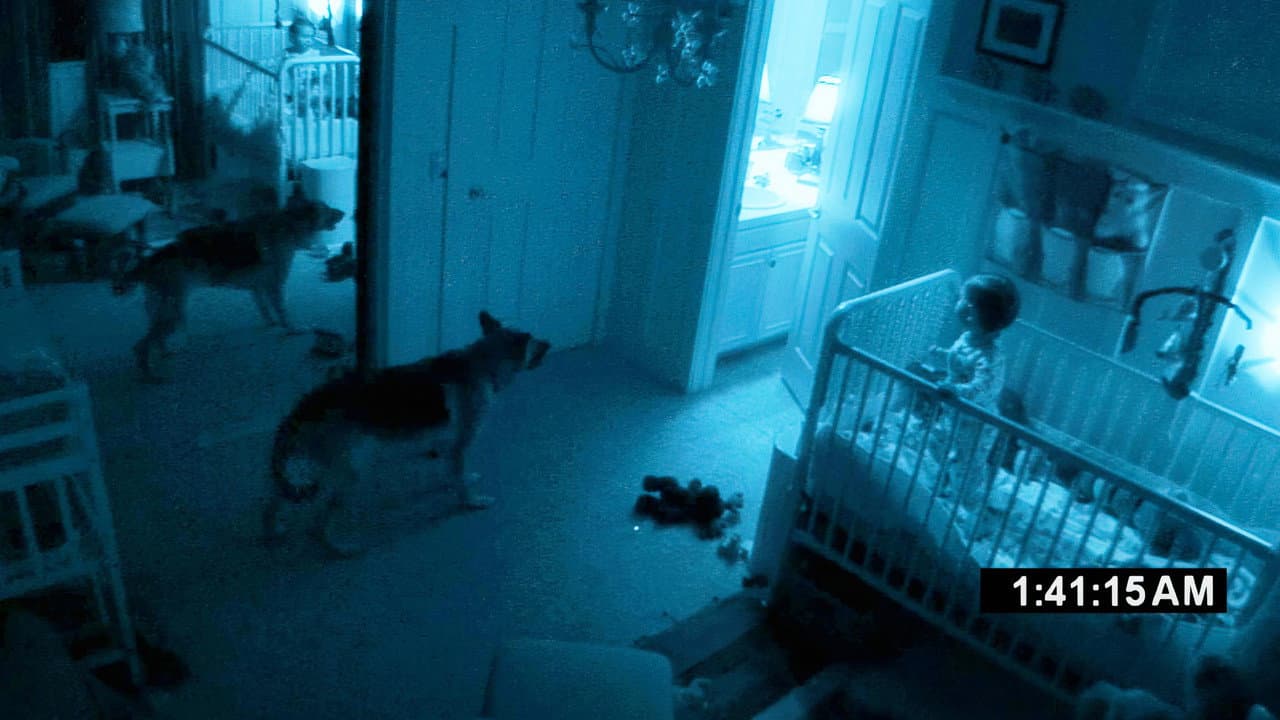 Paranormal Activity 2 still 8