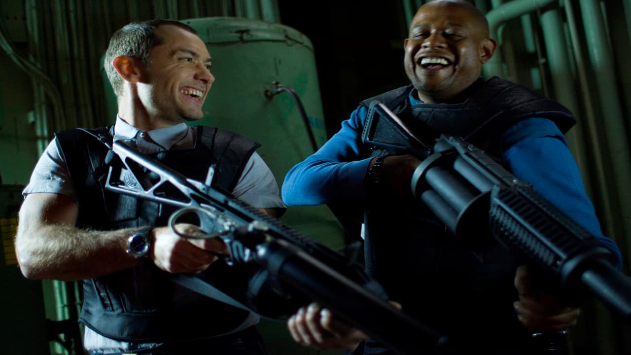 Repo Men still 7